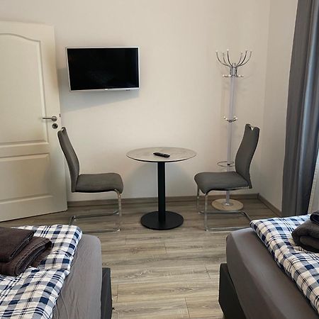 Apartments - Free Parking - Wifi - Kitchen Essen Ngoại thất bức ảnh